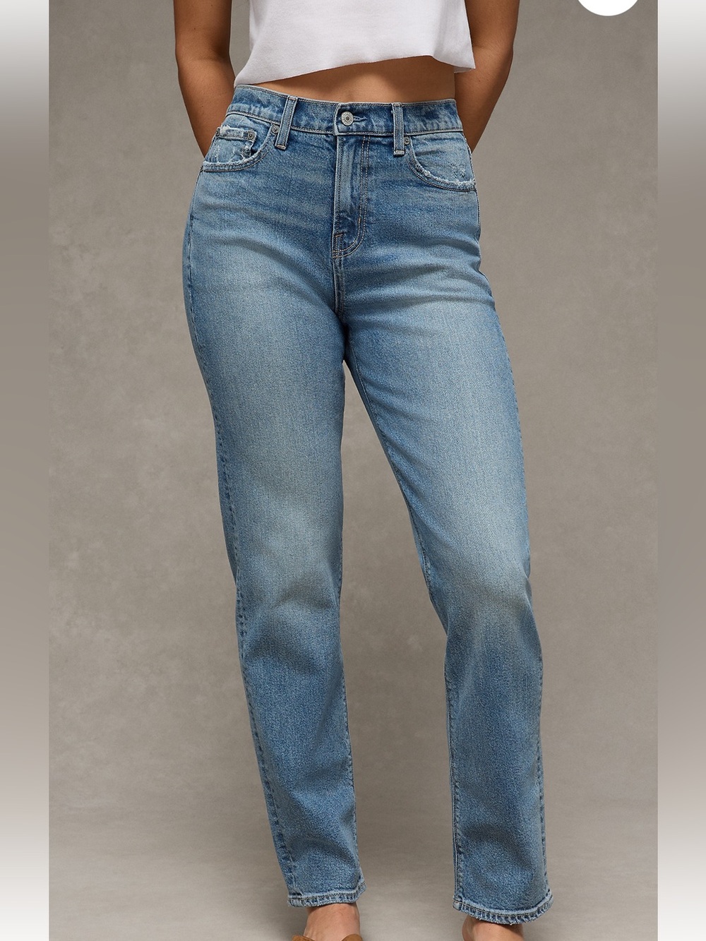 American Eagle Light Blue Denim Mom Jeans